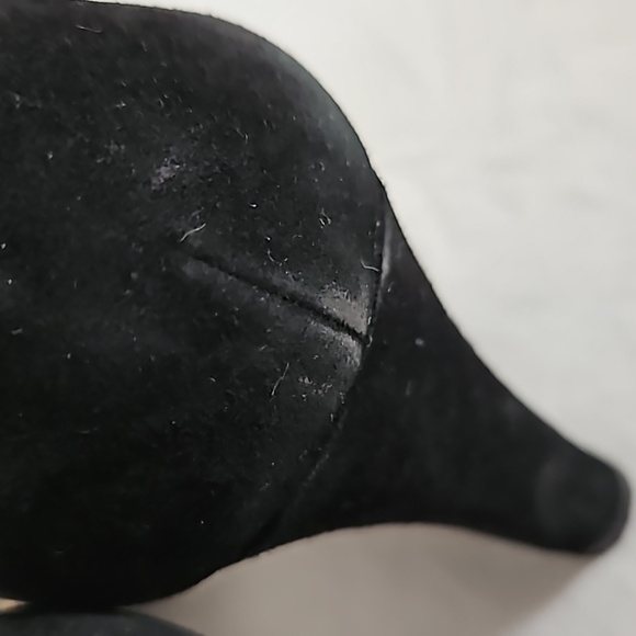 Ann Taylor Dagny Black Suede Peeptoe Ankle Strap Wedge Sandal Size 10 - Picture 6 of 10